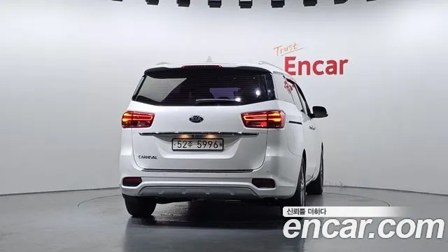 Kia The New Carnival id 2881855 из Кореи 14