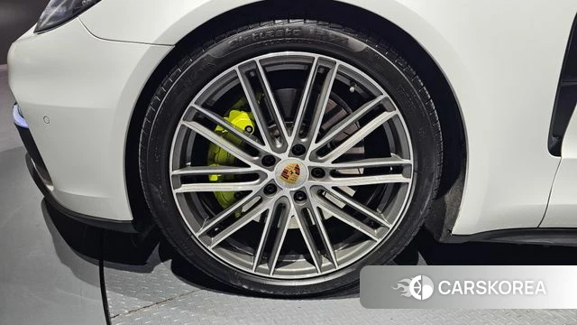 Porsche Panamera (971) id 3899851 из Кореи 14