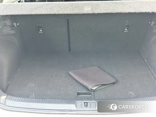 Volkswagen Golf id 4211472 из Китая 12