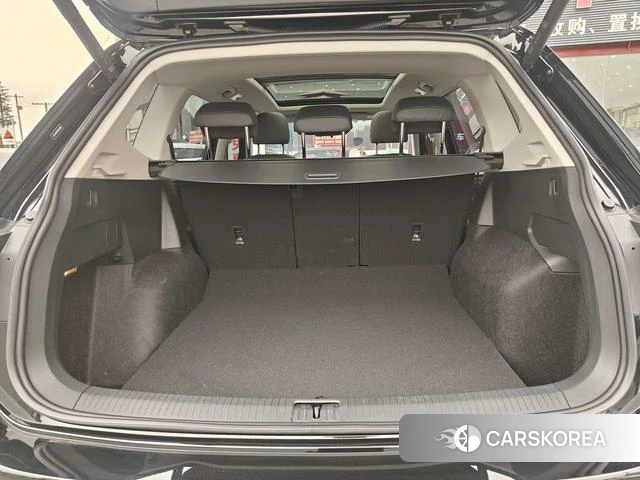 Volkswagen Tiguan L id 4205810 из Китая 11