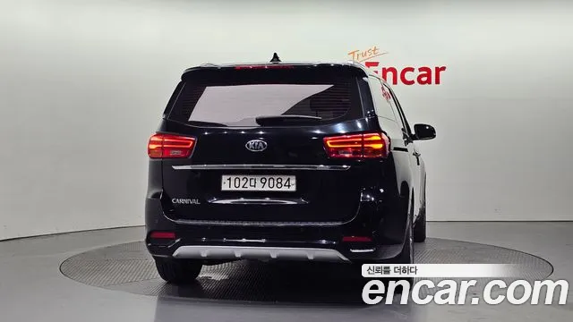 Kia The New Carnival id 2808267 из Кореи 14