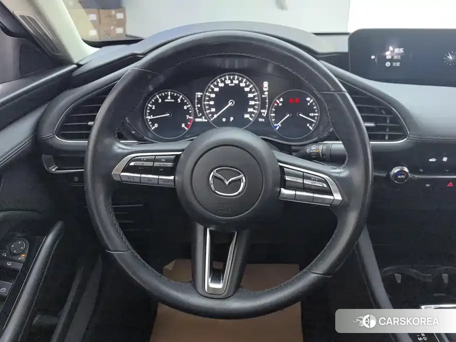 Mazda 3 id 4583790 из Китая 10