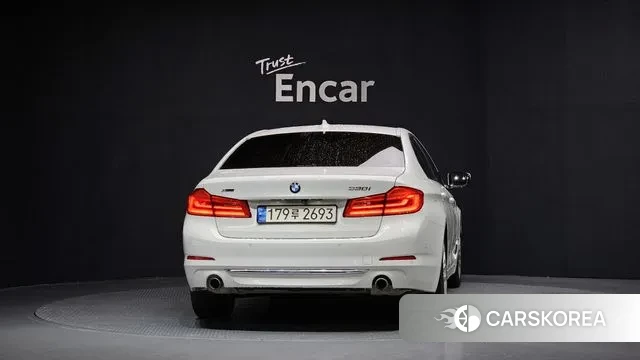 BMW 5 Series (G30) id 3071707 из Кореи 14