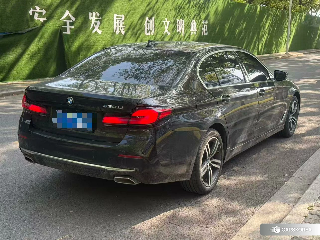BMW 5 series 2020 Черный из Китая, фото 5