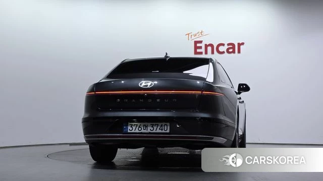 Hyundai Grandeur Hybrid (GN7) id 4414728 из Кореи 24