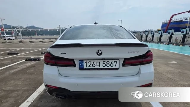 BMW 5 Series (G30) id 2984395 из Кореи 8