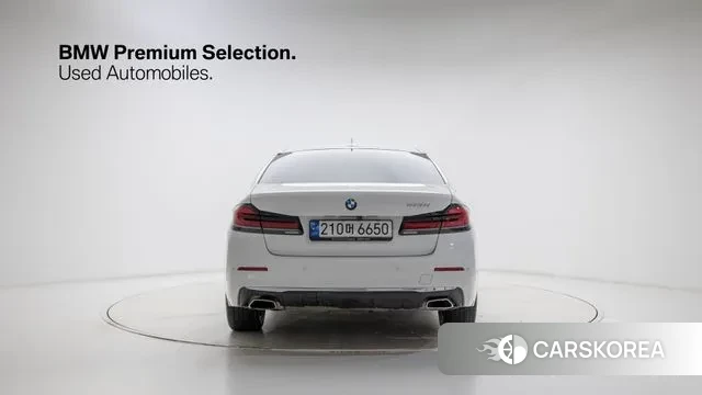 BMW 5 Series (G30) id 3615743 из Кореи 14