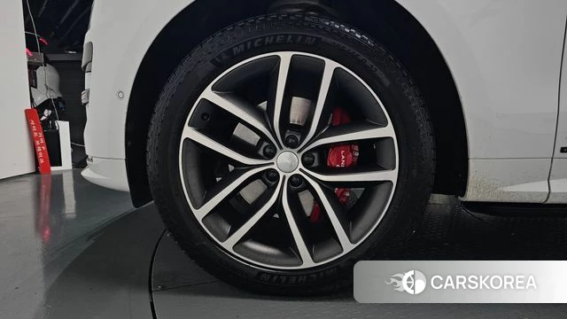Land Rover Range Rover Sport 3rd Generation id 4539960 из Кореи 32