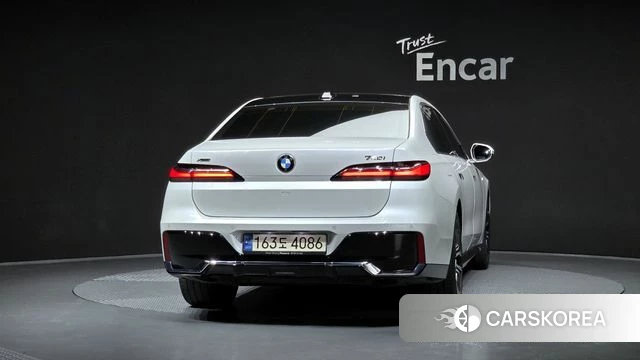 BMW 7 Series (G70) id 4725466 из Кореи 30