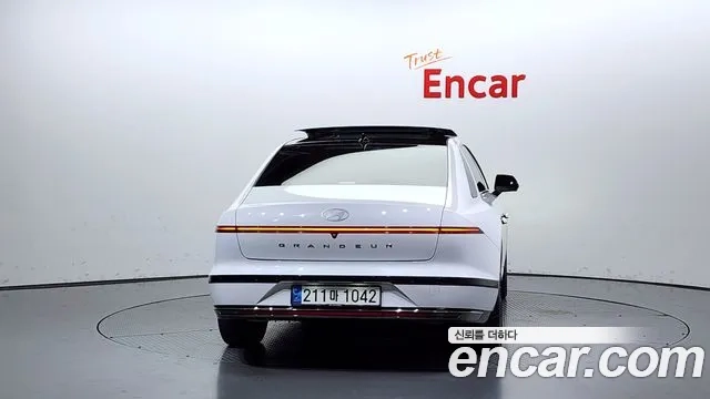Hyundai Grandeur Hybrid (GN7) id 2920129 из Кореи 14