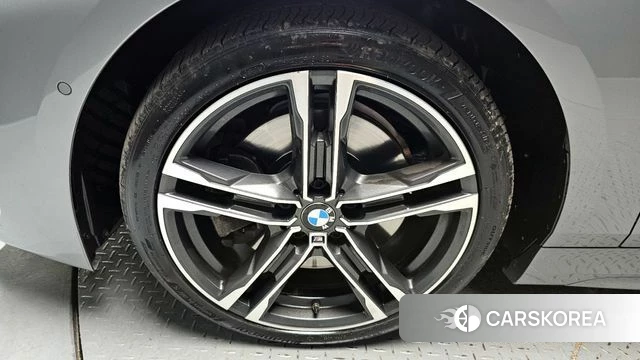 BMW 1 Series (F40) id 4316224 из Кореи 30