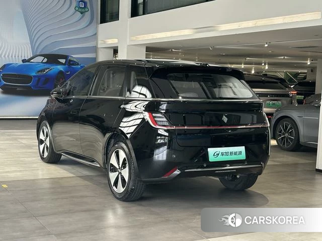 Baojun clouds 2023 Черный из Китая, фото 4