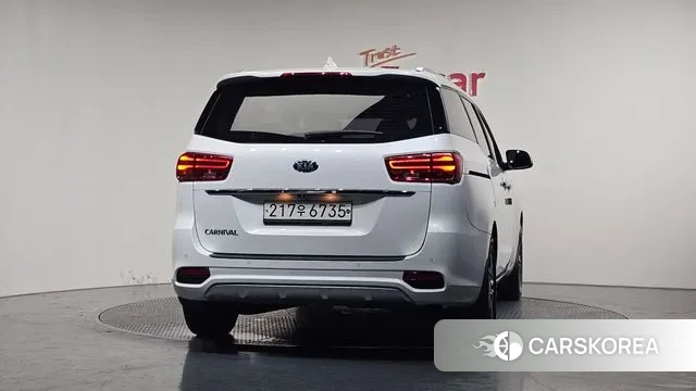 Kia The New Carnival id 3687560 из Кореи 14