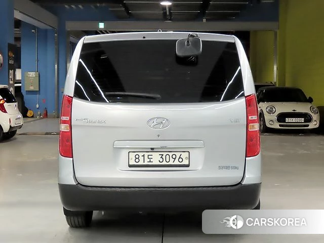 Hyundai The New Grand Starex id 3872597 из Кореи 14