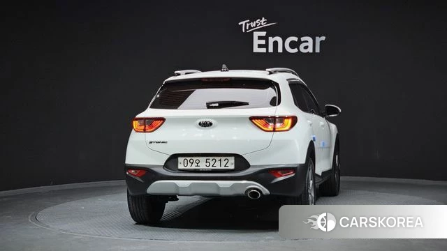 Kia Stonic id 3796127 из Кореи 14