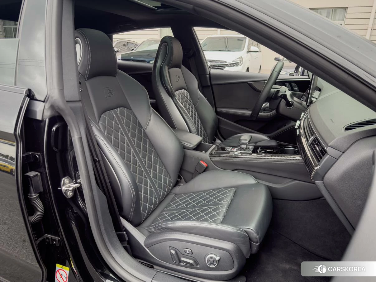 Audi S5 id 4426820 из Китая 18