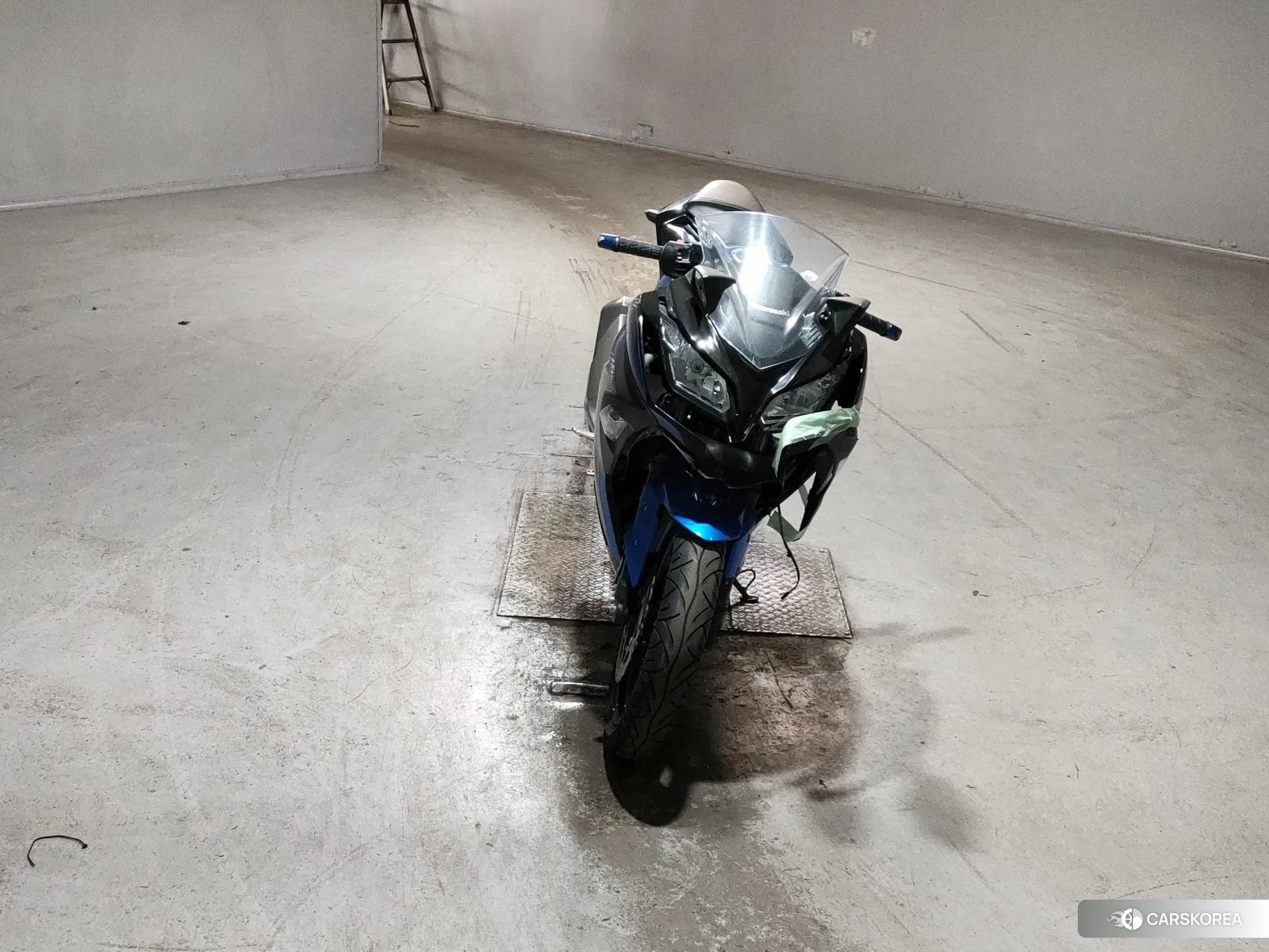 Kawasaki NINJA 250 2015 из Японии, фото 2
