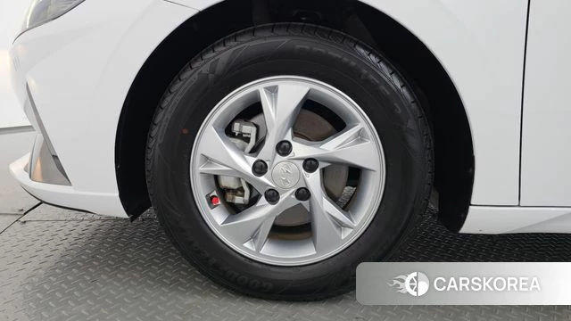 Hyundai Avante (CN7) id 3892810 из Кореи 14