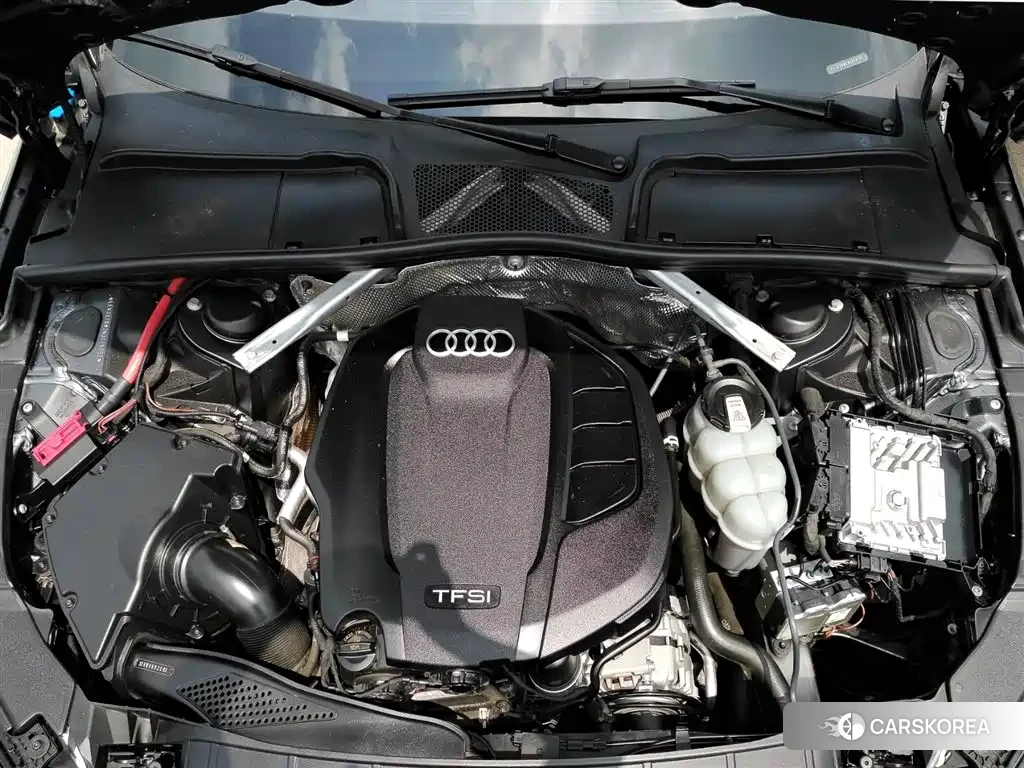 Audi A4L id 4548106 из Китая 15