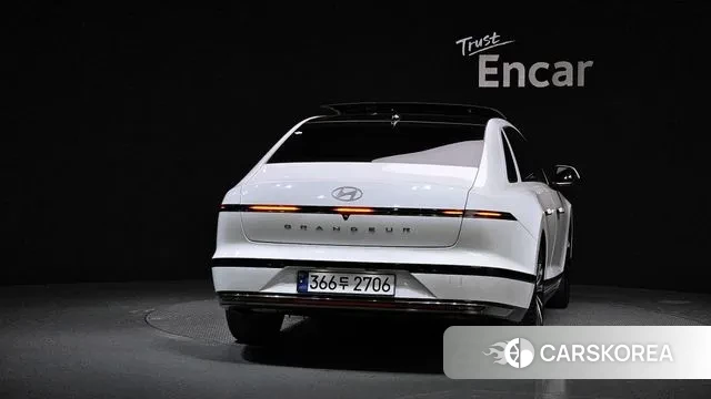 Hyundai Grandeur Hybrid (GN7) id 3426400 из Кореи 14