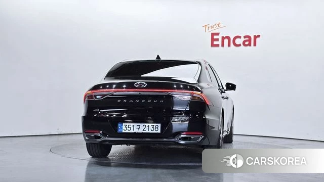 Hyundai The New Grandeur IG id 4202359 из Кореи 14