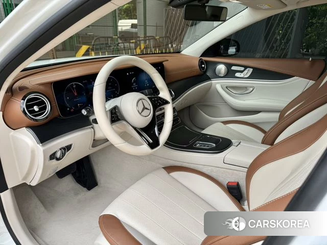 Mercedes-Benz E-class id 4264830 из Китая 10