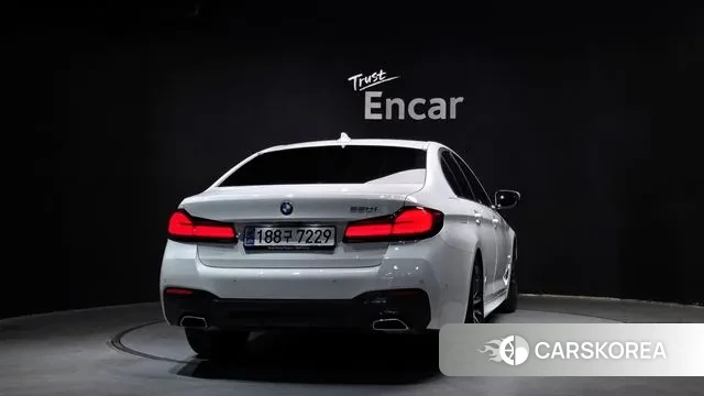 BMW 5 Series (G30) id 3492298 из Кореи 14