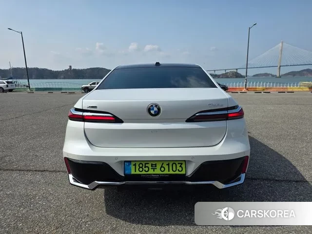 BMW 7 Series (G70) id 3763308 из Кореи 12