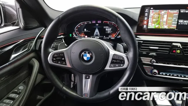 BMW 5 Series (G30) id 2639556 из Кореи 14