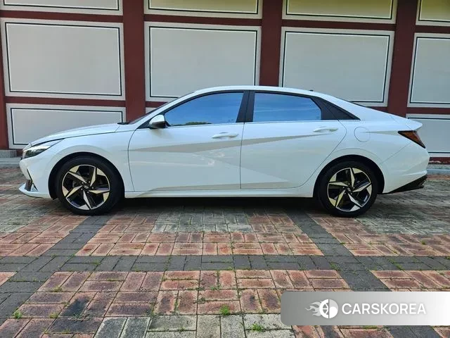 Hyundai Avante (CN7) id 3302198 из Кореи 14