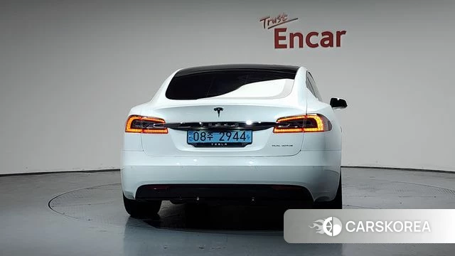 Tesla Model S id 4446294 из Кореи 29