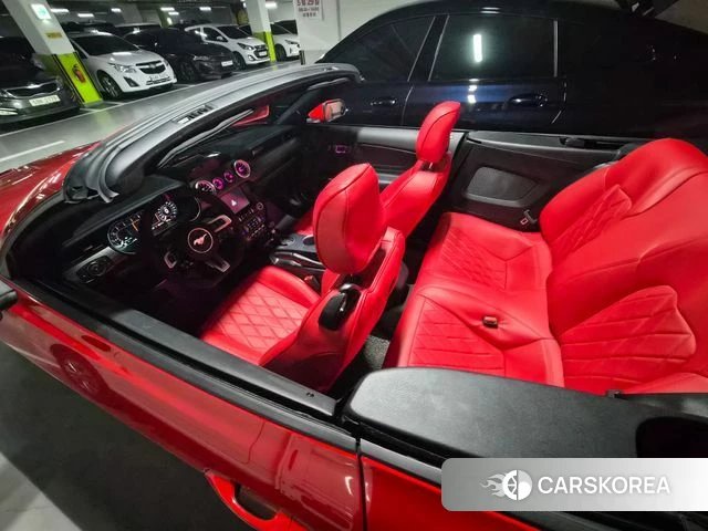 Ford Mustang 2022 Красный из Кореи, фото 4