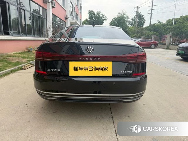 Volkswagen Passat id 4359154 из Китая 13