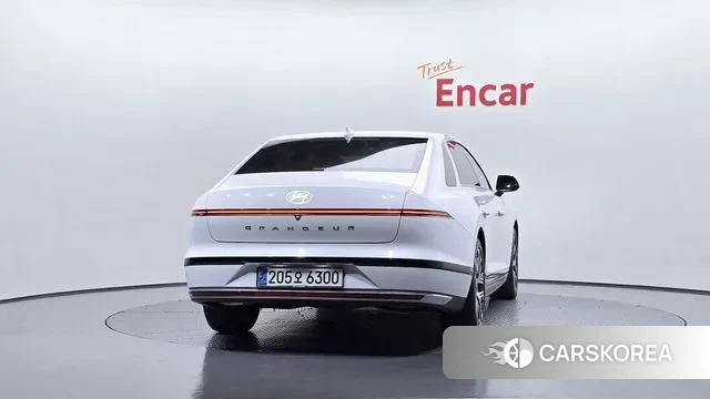 Hyundai Grandeur Hybrid (GN7) id 3231338 из Кореи 14