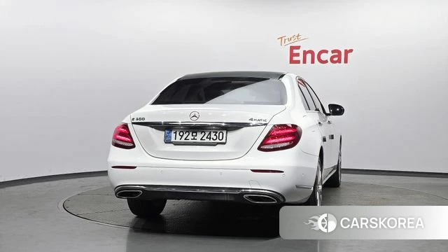 Mercedes-Benz E-Class W213 id 4385132 из Кореи 24