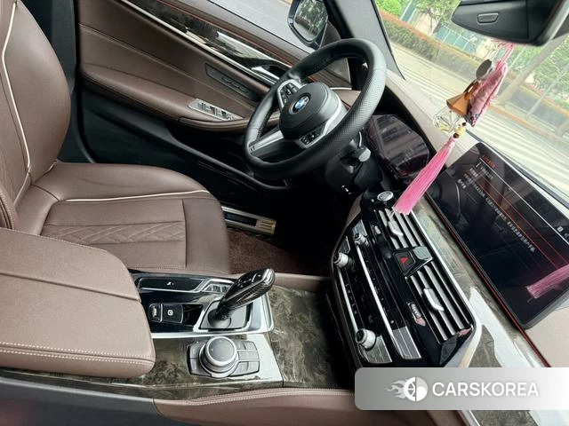 BMW 5 series id 4257370 из Китая 12