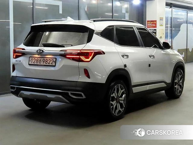Kia Seltos id 4250576 из Кореи 14