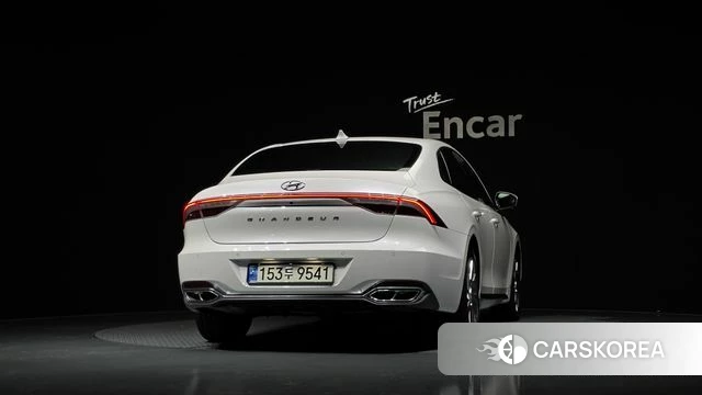 Hyundai The New Grandeur IG Hybrid id 4580810 из Кореи 26