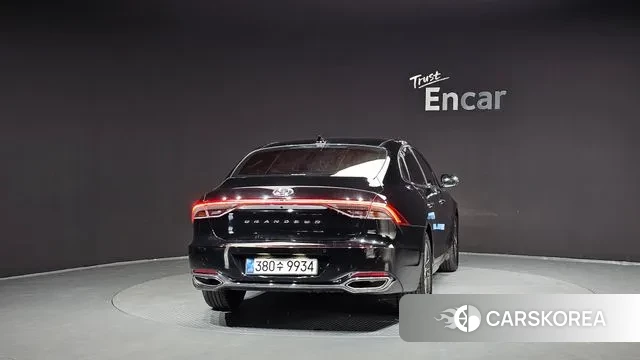 Hyundai The New Grandeur IG id 3519517 из Кореи 14