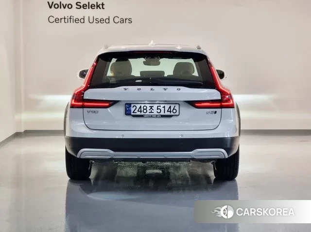 Volvo V90 Cross-Country id 3080296 из Кореи 14