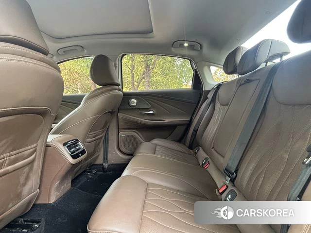 Chery Arrizo 8 2023 Белый из Китая, фото 6