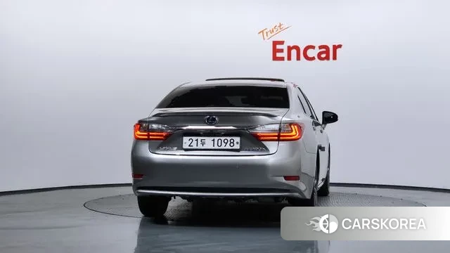 Lexus New ES300h id 3593537 из Кореи 14