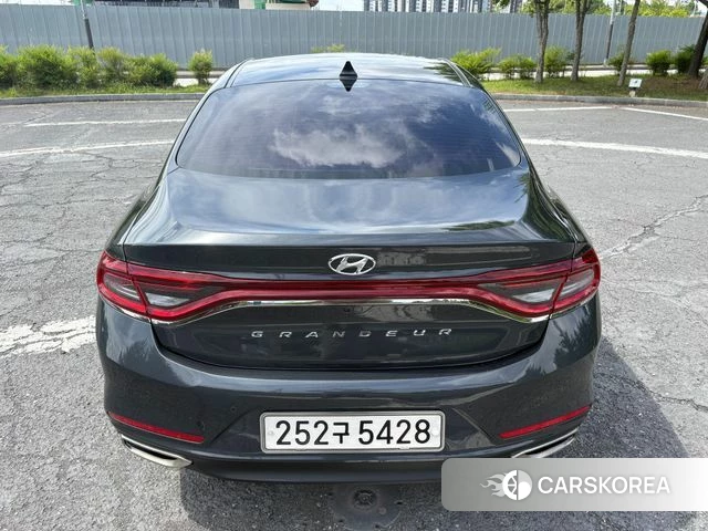 Hyundai Grandeur IG id 4430445 из Кореи 14