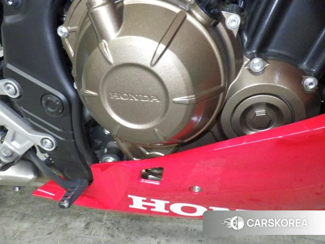 Engine photo