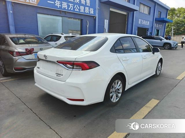 Toyota Corolla 2025 Белый из Китая, фото 6