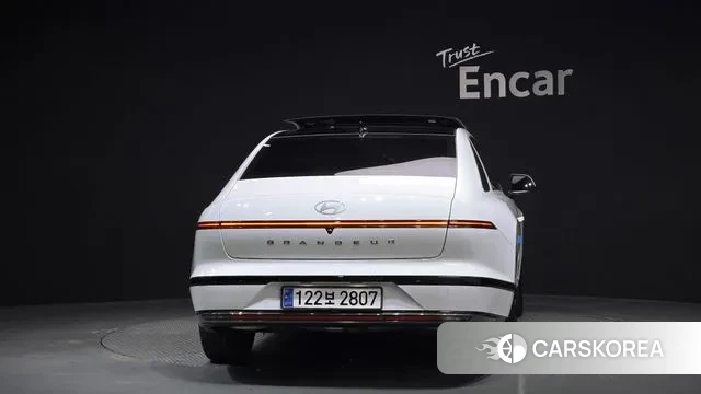 Hyundai Grandeur Hybrid (GN7) id 3769903 из Кореи 14