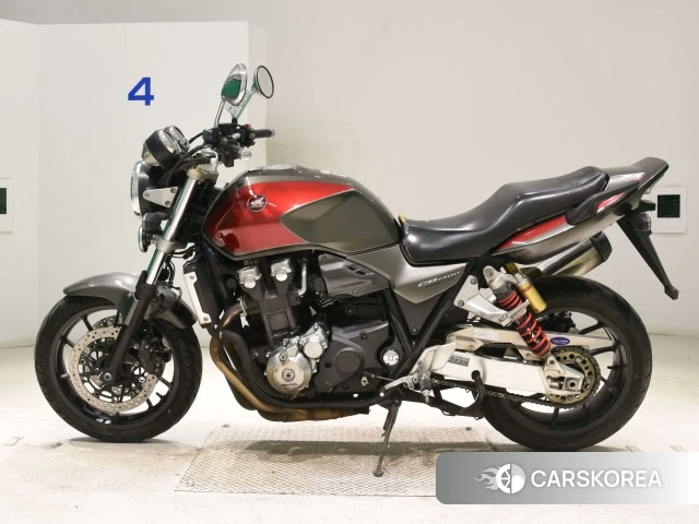 Проданный Honda CB1300SF 2016 из Японии