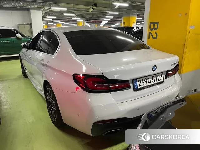 BMW 5 Series (G30) id 3760217 из Кореи 11