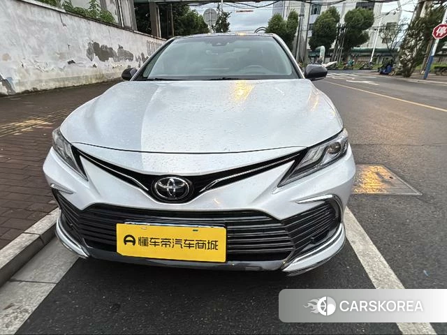 Toyota Camry 2022 Белый из Китая, фото 4