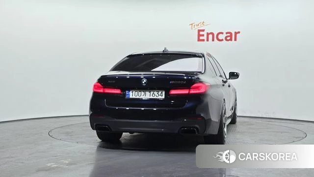 BMW 5 Series (G30) id 3821020 из Кореи 14